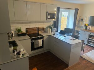 One double bed in Portishead High Street BS20 6EN