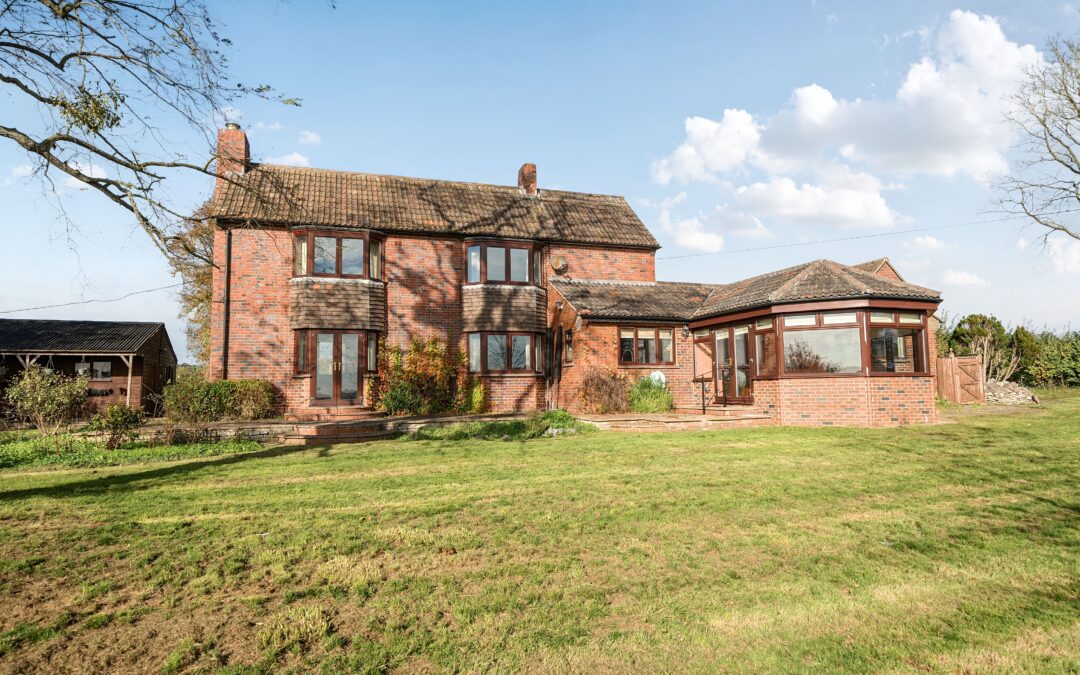 Mayfield House, Ditcheat, Shepton Mallet, Somerset  BA4 6QR    For sale by online auction.  Pre-Auction offers considered.