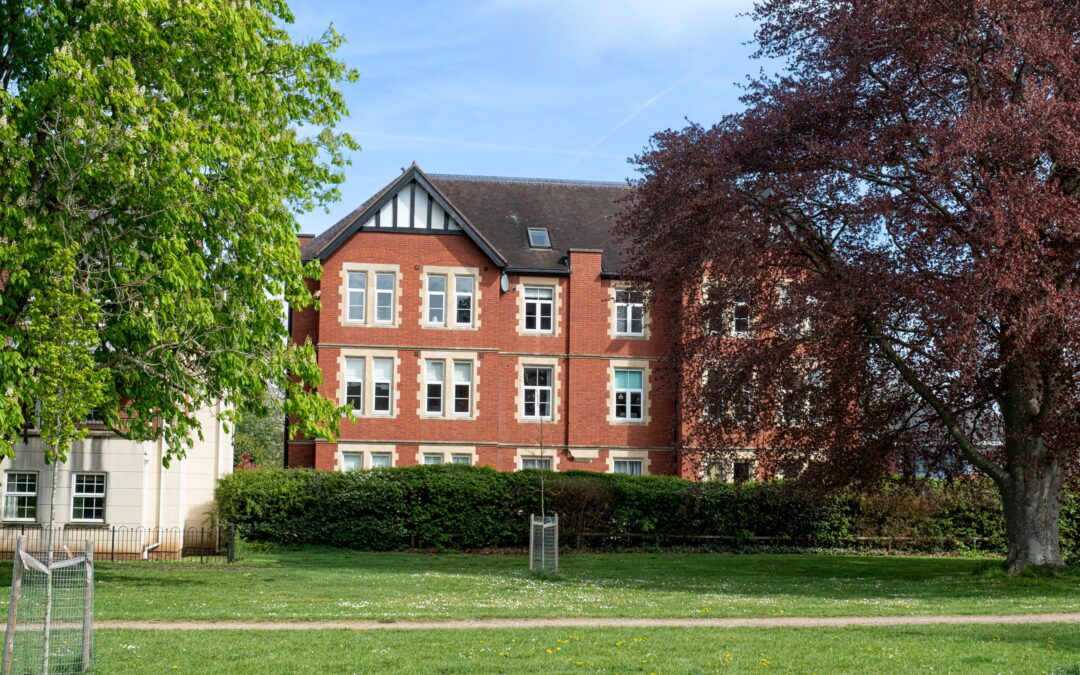 Perrett Way, Ham Green